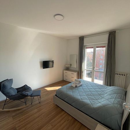 Soleo Guesthouse Монца Екстер'єр фото