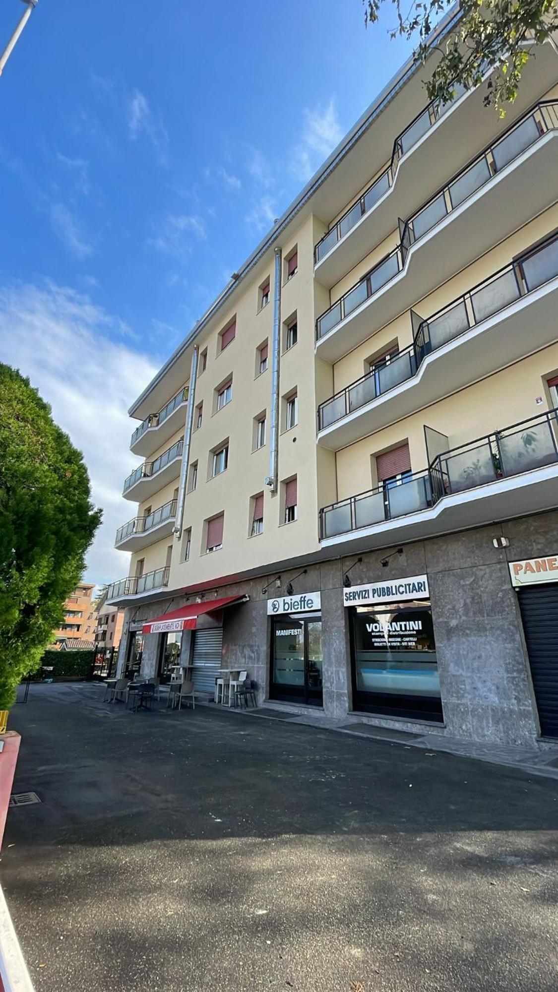 Soleo Guesthouse Монца Екстер'єр фото